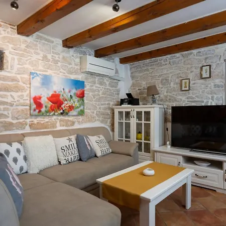 Vila Katarina By Guide